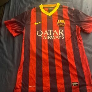Throwback Lionel Messi Barcelona jersey